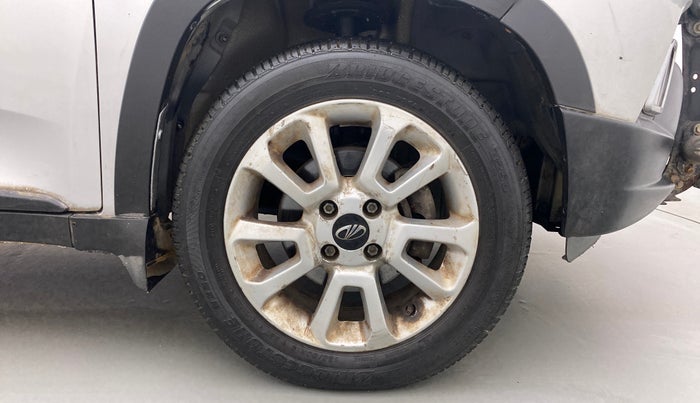 2017 Mahindra Kuv100 K8 D 6 STR, Diesel, Manual, 41,642 km, Right Front Wheel