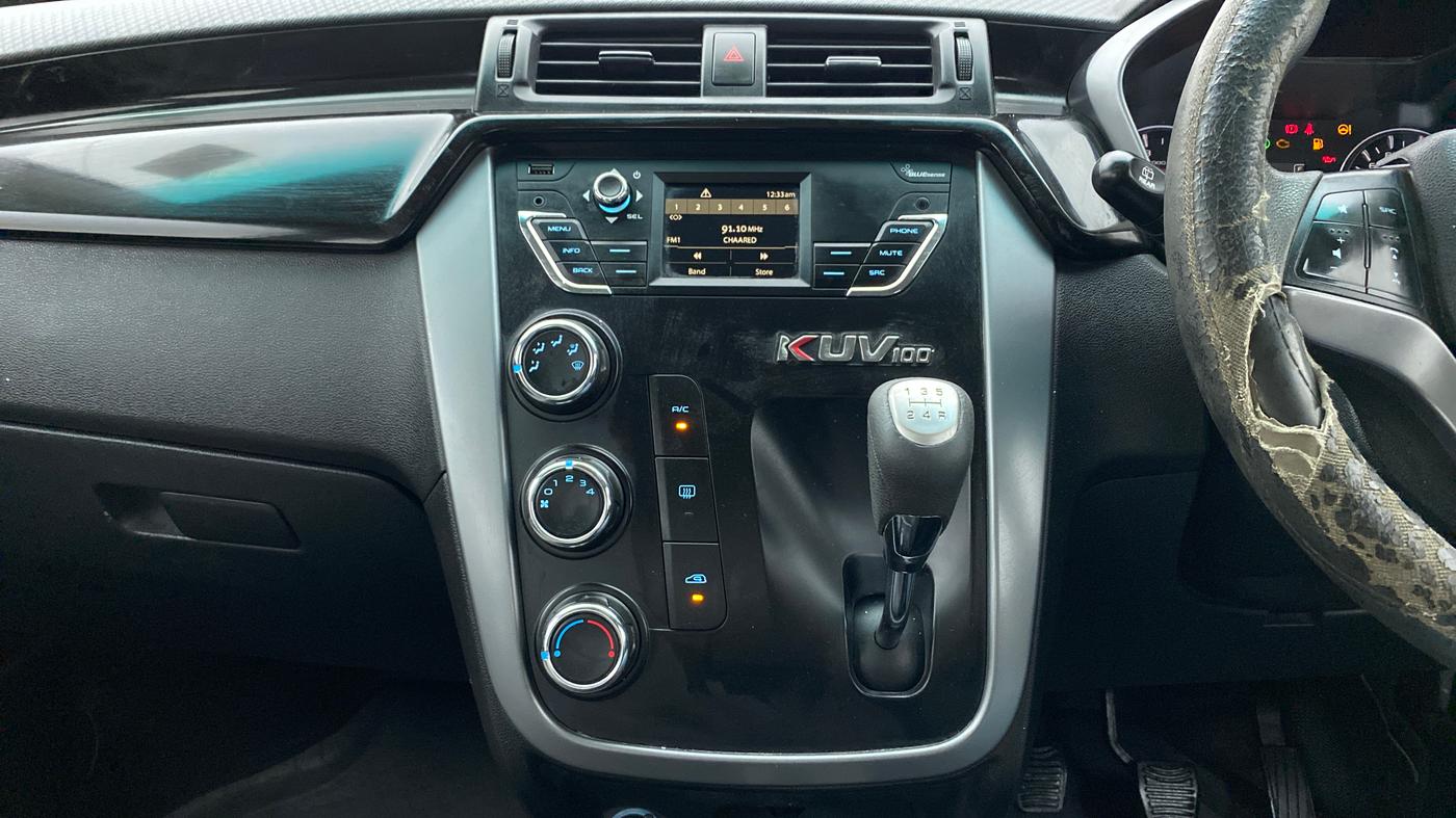 2017 Mahindra Kuv100 K8 D 6 STR, Diesel, Manual, 41,642 km, Air Conditioner