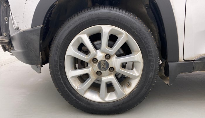 2017 Mahindra Kuv100 K8 D 6 STR, Diesel, Manual, 41,642 km, Left Front Wheel