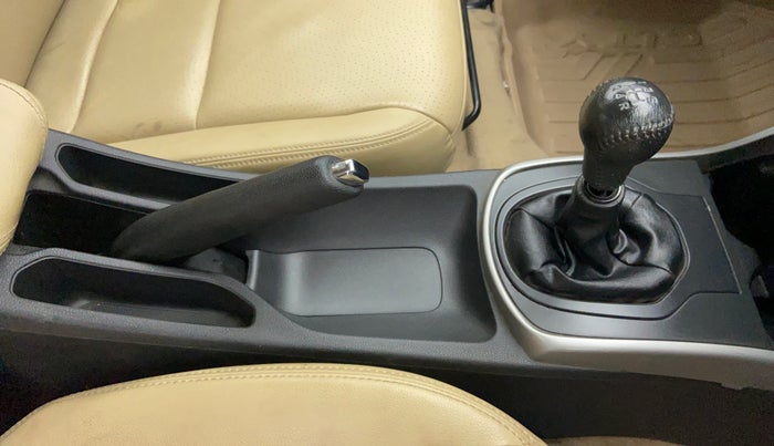 2019 Honda City ZX MT PETROL, Petrol, Manual, 10,806 km, Gear Lever