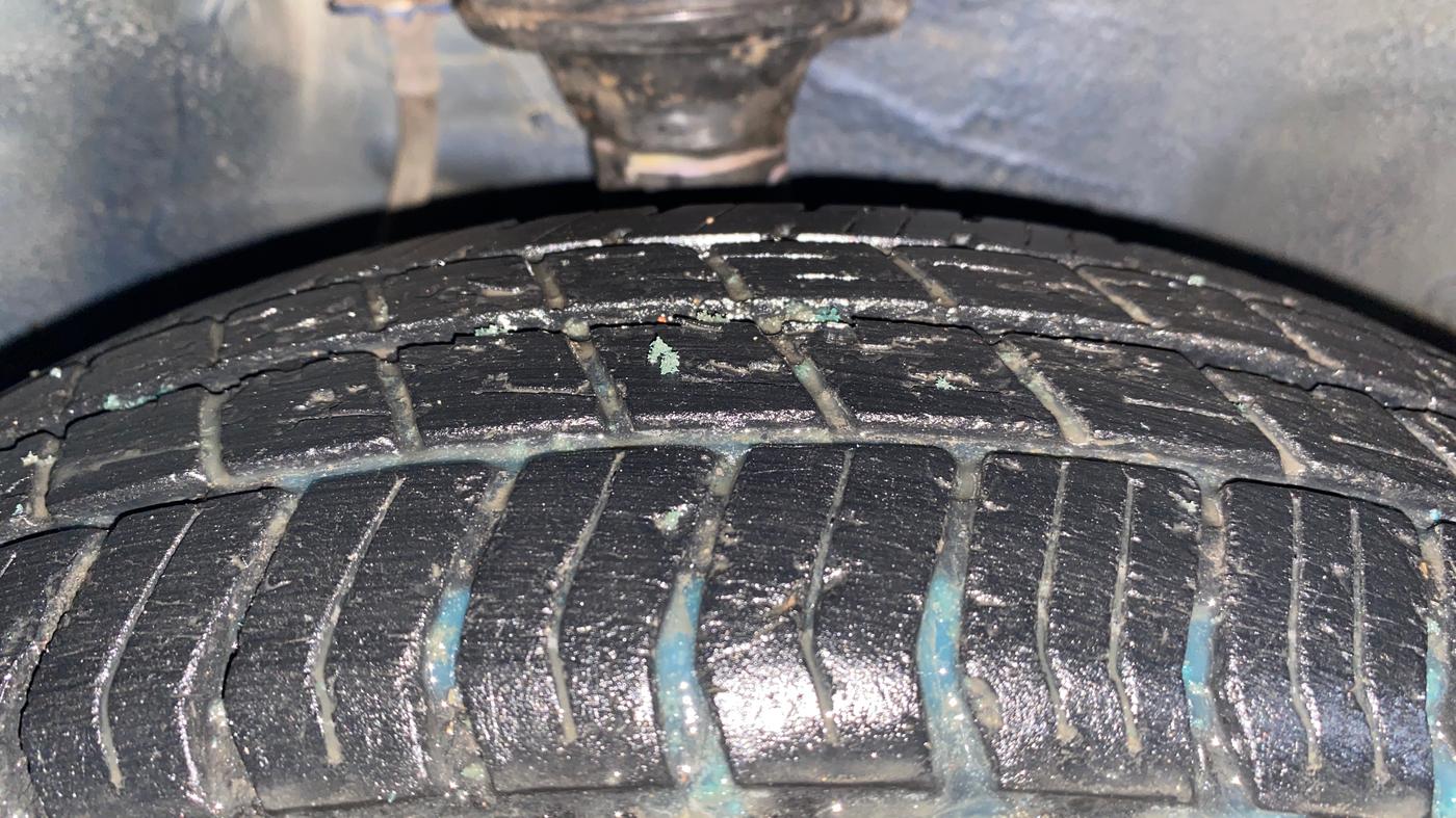 2014 Maruti Alto 800 LX, Petrol, Manual, 50,104 km, Right Front Tyre Tread