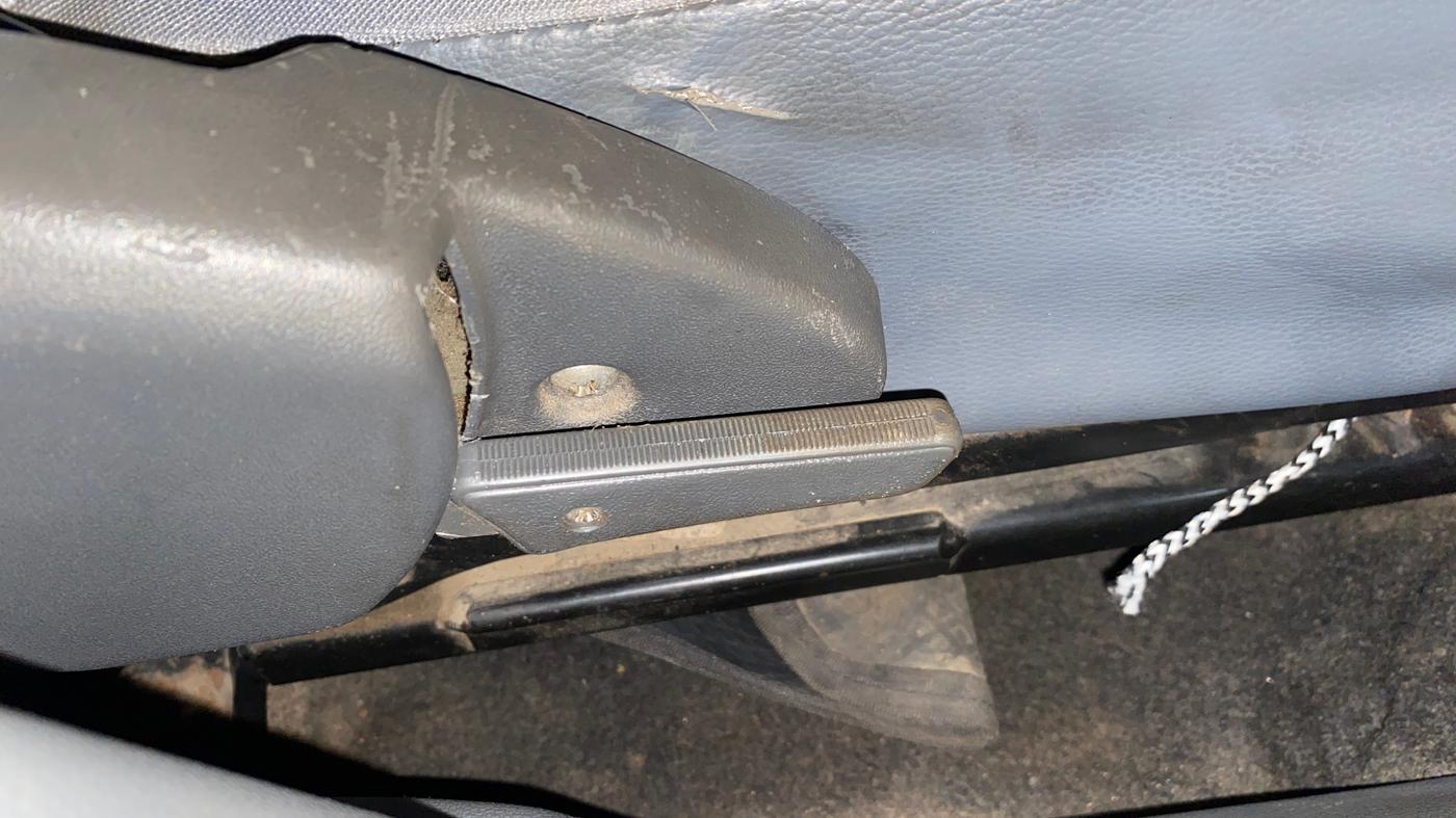 2014 Maruti Alto 800 LX, Petrol, Manual, 50,104 km, Driver Side Adjustment Panel