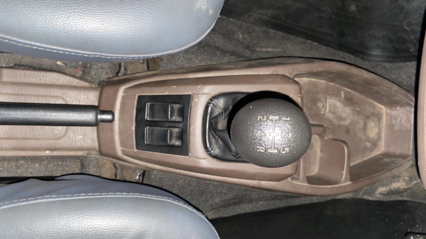 2013 Maruti Alto 800 LXI, Petrol, Manual, 30,136 km, Gear Lever