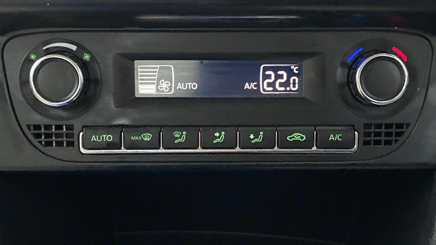 2018 Skoda Rapid AMBITION 1.6 MPI MT, Petrol, Manual, 19,581 km, Automatic Climate Control