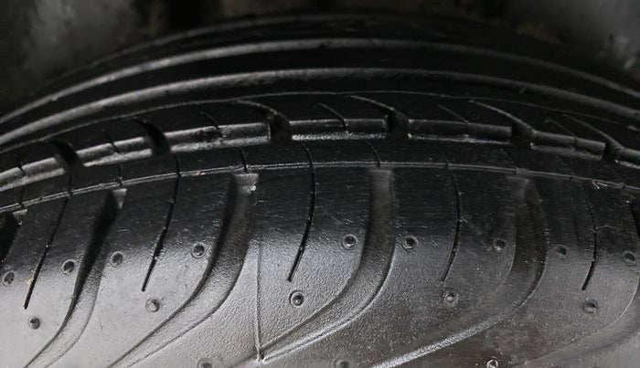 2018 Skoda Rapid AMBITION 1.6 MPI MT, Petrol, Manual, 19,581 km, Right Rear Tyre Tread