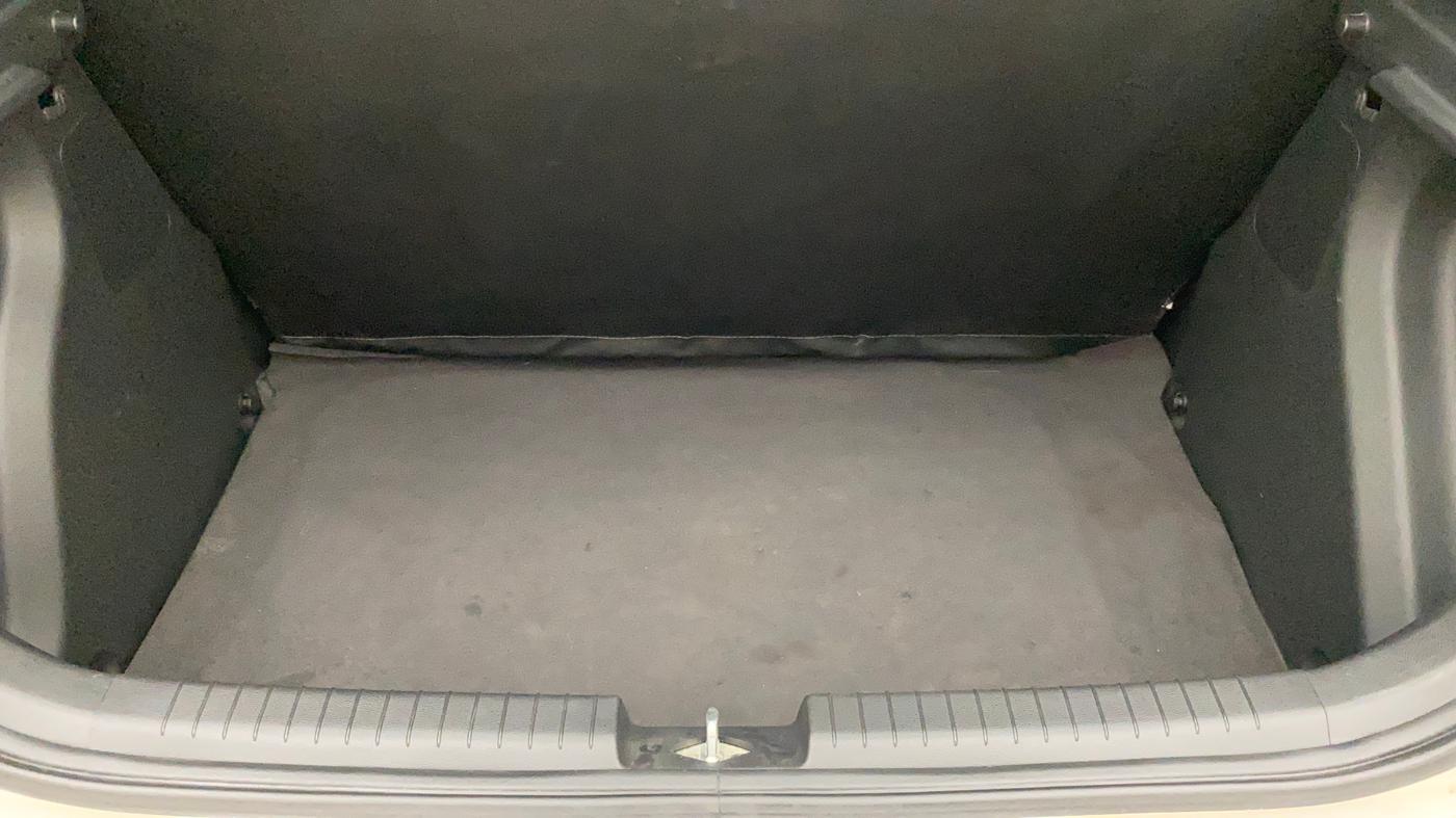 2017 Hyundai Elite i20 ERA 1.2, Petrol, Manual, 10,914 km, Boot Inside