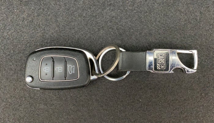 2017 Hyundai Elite i20 SPORTZ 1.2, Petrol, Manual, 40,900 km, Key Close Up