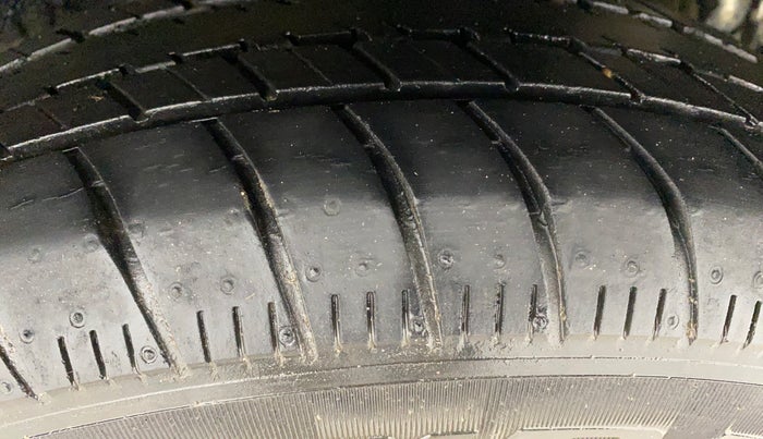 2018 Maruti Celerio X VXI, Petrol, Manual, 20,605 km, Left Rear Tyre Tread