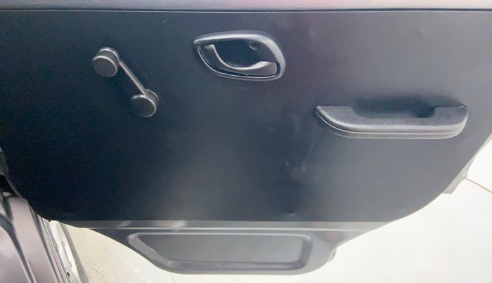 2019 Maruti Eeco 5 STR WITH AC PLUSHTR, Petrol, Manual, 9,779 km, Driver Side Door Panels Controls