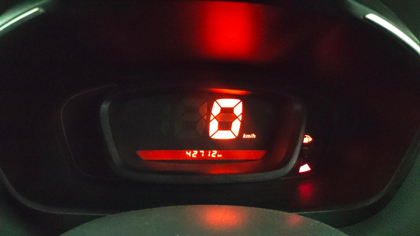2016 Renault Kwid RXT 0.8, Petrol, Manual, 42,699 km, Odometer Image