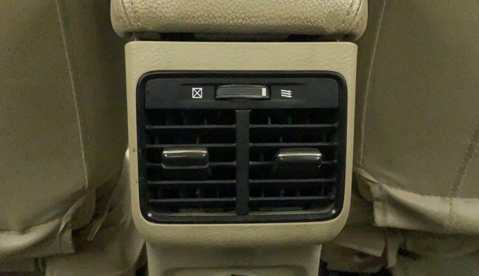 2017 Maruti Ciaz DELTA 1.4 MT PETROL, Petrol, Manual, 44,306 km, Rear AC Vents
