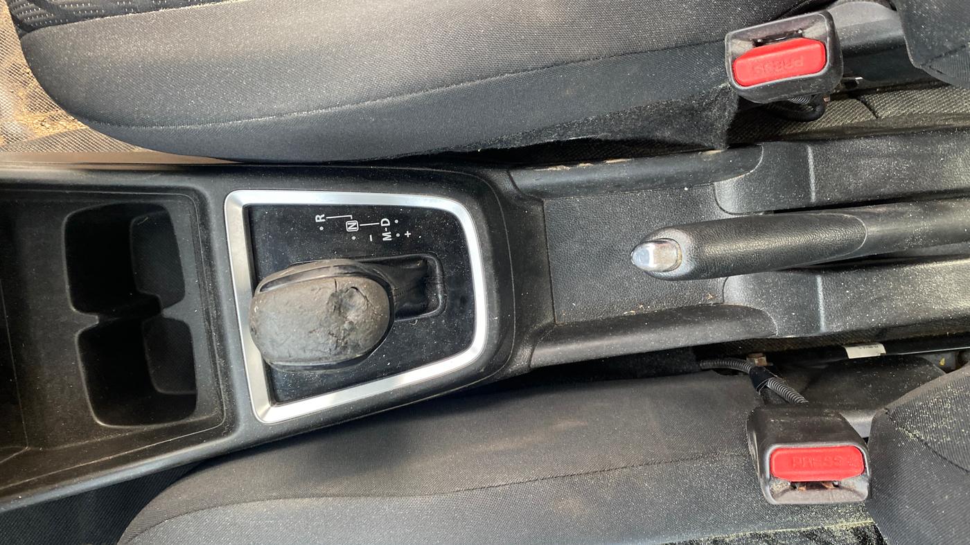 2020 Maruti Swift VXI AMT, Petrol, Automatic, 1,08,093 km, Gear Lever