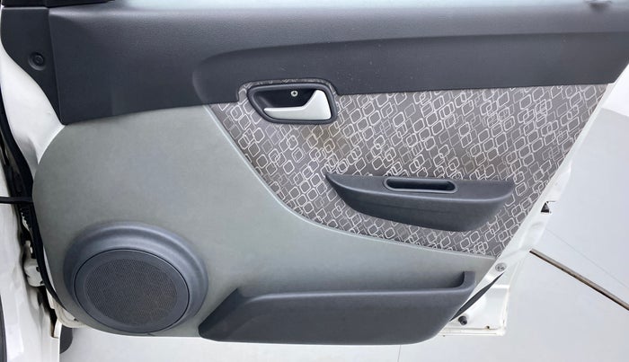 2017 Maruti Alto 800 LXI, Petrol, Manual, 58,876 km, Driver Side Door Panels Control