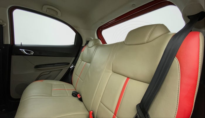 2017 Tata Tiago XZ DIESEL, Diesel, Manual, 54,238 km, Right Side Rear Door Cabin