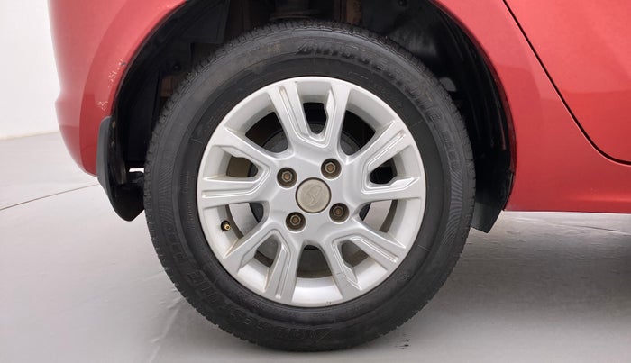 2017 Tata Tiago XZ DIESEL, Diesel, Manual, 54,238 km, Right Rear Wheel