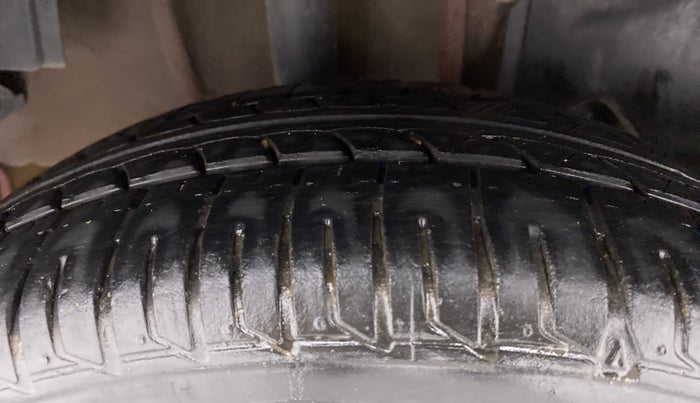 2017 Tata Tiago XZ DIESEL, Diesel, Manual, 54,238 km, Right Rear Tyre Tread