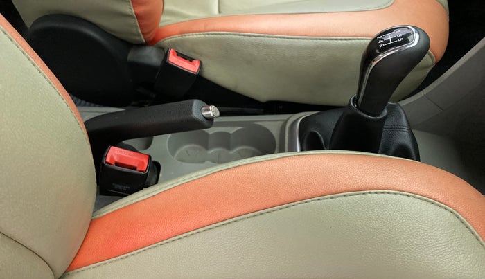 2017 Tata Tiago XZ DIESEL, Diesel, Manual, 54,238 km, Gear Lever