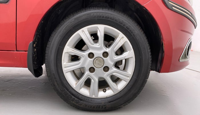 2017 Tata Tiago XZ DIESEL, Diesel, Manual, 54,238 km, Right Front Wheel