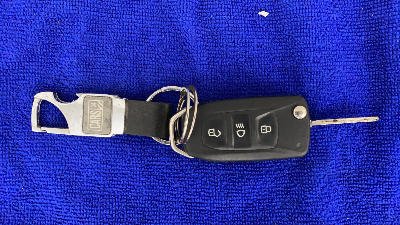 2019 Tata TIAGO JTP 1.2 PETROL, Petrol, Manual, 18,195 km, Key Close Up