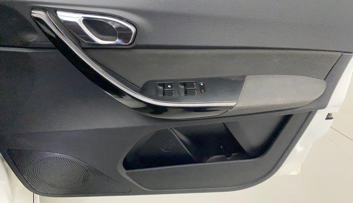 2019 Tata TIAGO JTP 1.2 PETROL, Petrol, Manual, 18,195 km, Driver Side Door Panels Control