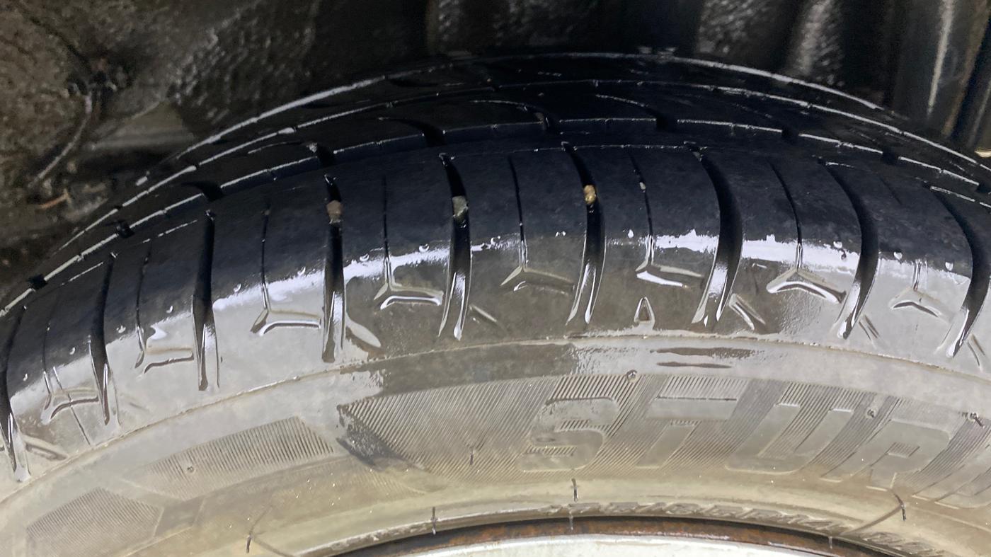 2022 Tata Tiago XT CNG, CNG, Manual, 65,553 km, Left Rear Tyre Tread