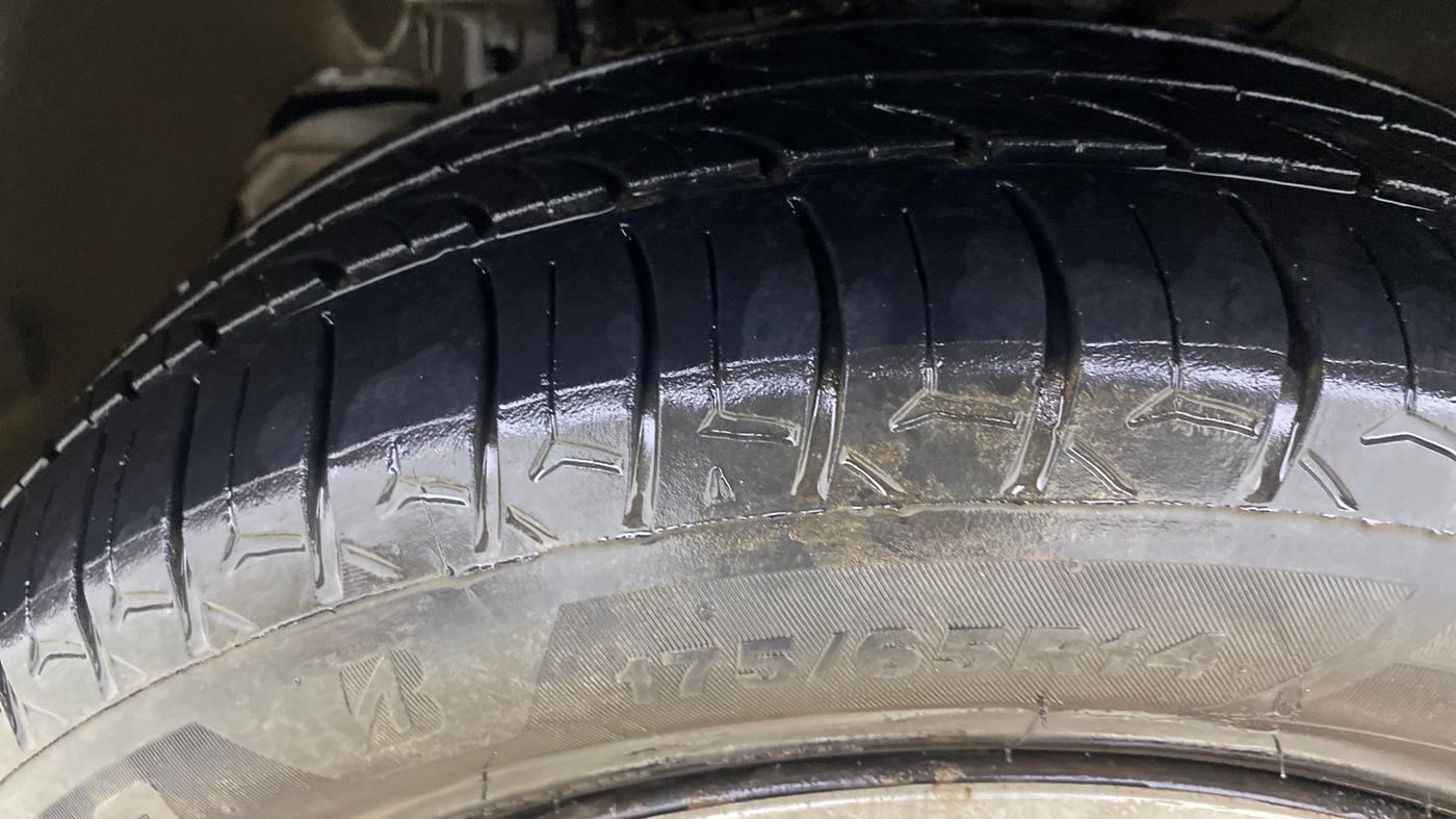 2022 Tata Tiago XT CNG, CNG, Manual, 65,553 km, Left Front Tyre Tread