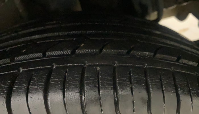 2021 Tata Tiago XT (O) PETROL, Petrol, Manual, 38,116 km, Left Rear Tyre Tread