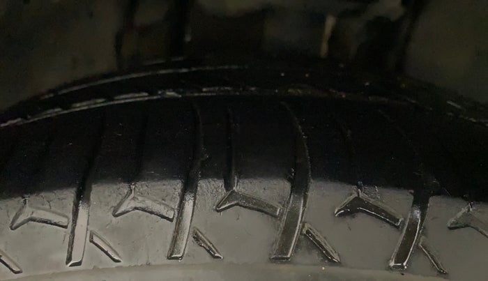 2021 Tata Tiago XT (O) PETROL, Petrol, Manual, 38,116 km, Right Front Tyre Tread