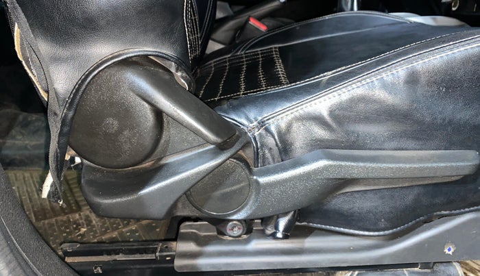 2015 Maruti Baleno ALPHA PETROL 1.2, Petrol, Manual, 69,008 km, Driver Side Adjustment Panel