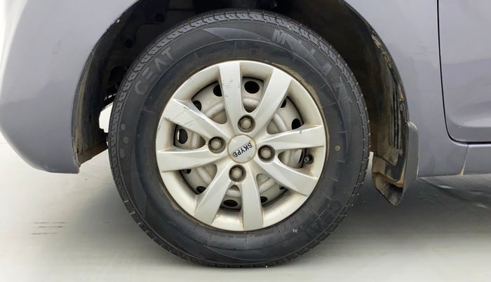 2015 Hyundai Eon ERA +, Petrol, Manual, 20,636 km, Left Front Wheel