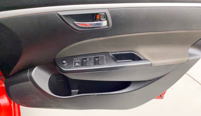 2017 Maruti Swift VXI O, Petrol, Manual, 32,787 km, Driver Side Door Panels Control