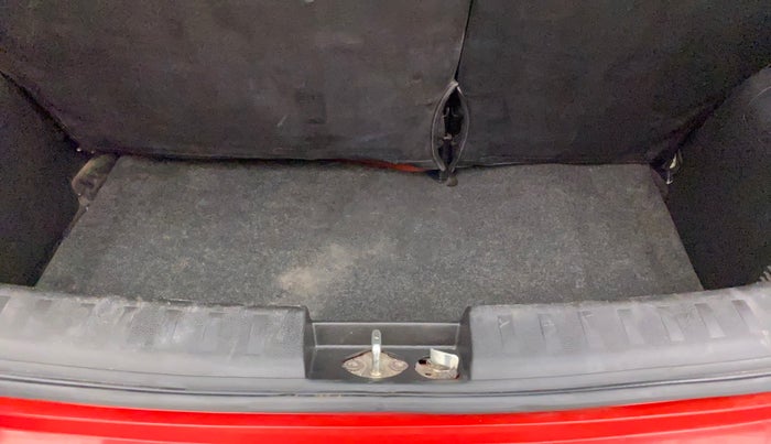 2017 Maruti Swift VXI O, Petrol, Manual, 32,787 km, Boot Inside