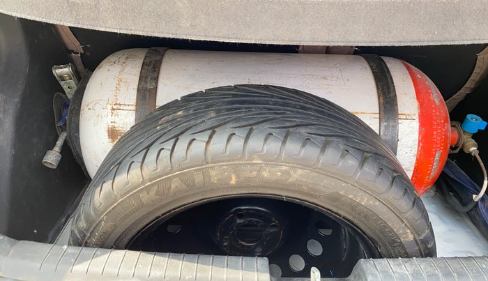 2017 Hyundai Elite i20 ASTA 1.2 (O), CNG, Manual, 1,45,979 km, Spare Tyre