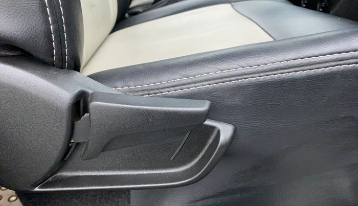 2020 Maruti S PRESSO VXI PLUS, Petrol, Manual, 23,495 km, Driver Side Adjustment Panel