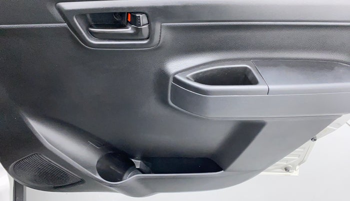 2020 Maruti S PRESSO VXI PLUS, Petrol, Manual, 23,495 km, Driver Side Door Panels Control