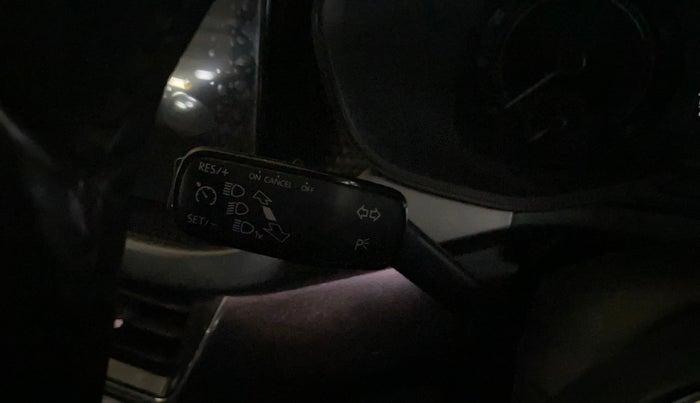 2021 Skoda KUSHAQ AMBITION 1.0L TSI MT, Petrol, Manual, 77,360 km, Adaptive Cruise Control