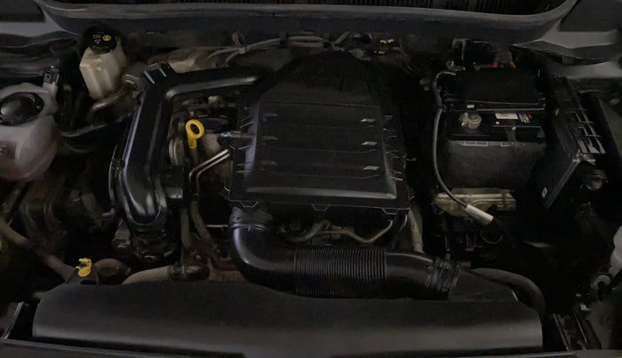 2021 Skoda KUSHAQ AMBITION 1.0L TSI MT, Petrol, Manual, 77,360 km, Engine View