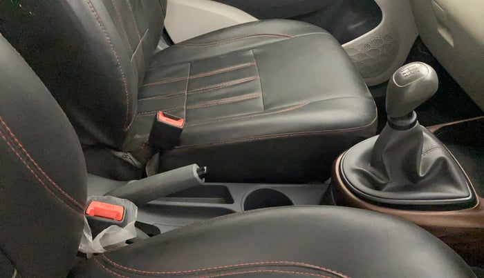 2022 Hyundai AURA S 1.2 CNG, CNG, Manual, 38,882 km, Gear Lever