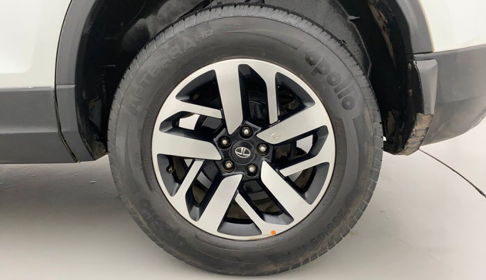 2021 Tata Harrier XZA PLUS 2.0L, Diesel, Automatic, 82,194 km, Left Rear Wheel