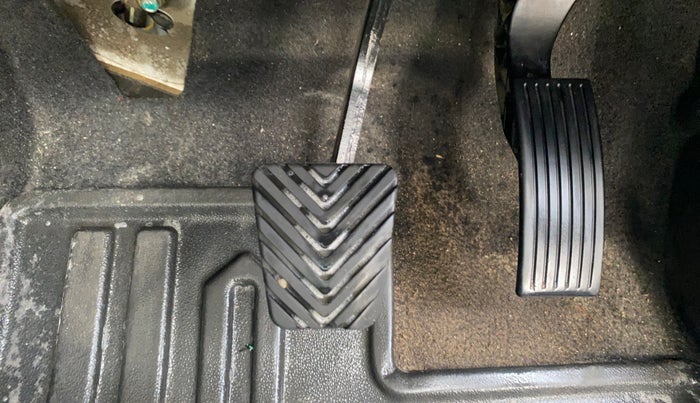 2020 KIA SONET HTX 1.0 IMT, Petrol, Manual, 38,690 km, Pedals