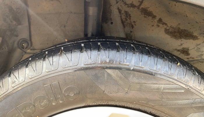 2020 KIA SONET HTX 1.0 IMT, Petrol, Manual, 38,690 km, Right Rear Tyre Tread