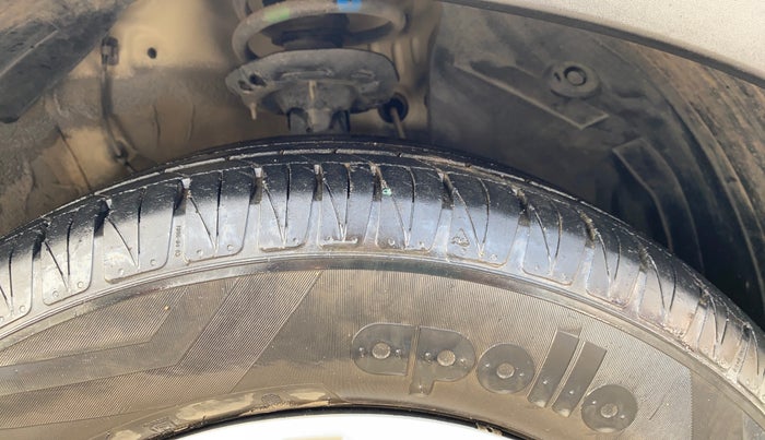 2020 KIA SONET HTX 1.0 IMT, Petrol, Manual, 38,690 km, Right Front Tyre Tread