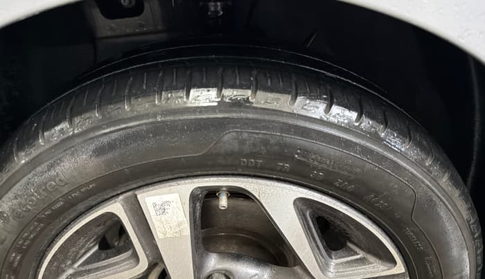 2023 Hyundai AURA SX 1.2 CNG, CNG, Manual, 47,577 km, Left Front Tyre Tread