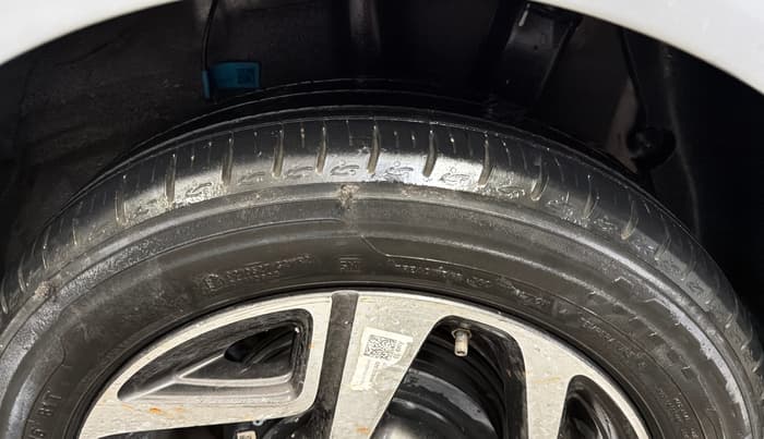 2023 Hyundai AURA SX 1.2 CNG, CNG, Manual, 47,577 km, Left Rear Tyre Tread