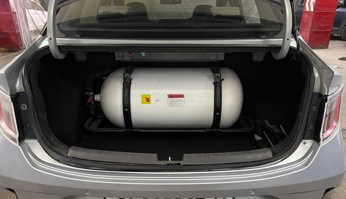 2023 Hyundai AURA SX 1.2 CNG, CNG, Manual, 47,577 km, Boot Inside