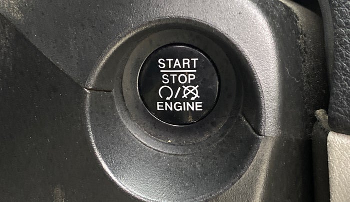 2018 Jeep Compass LIMITED 2.0 DIESEL, Diesel, Manual, 1,38,046 km, Keyless Start/ Stop Button