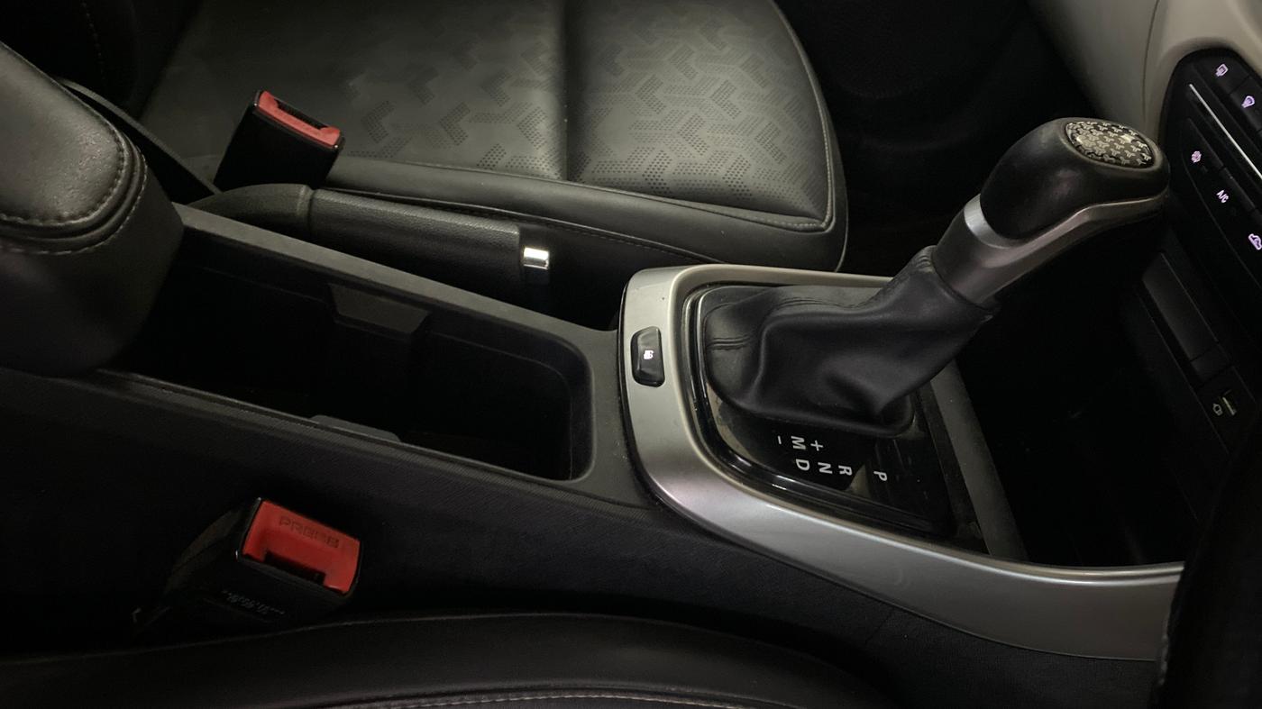2022 Tata ALTROZ XZA PLUS, Petrol, Automatic, 45,031 km, Gear Lever