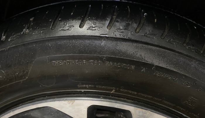 2022 Tata ALTROZ XZA PLUS, Petrol, Automatic, 45,031 km, Right Rear Tyre Tread