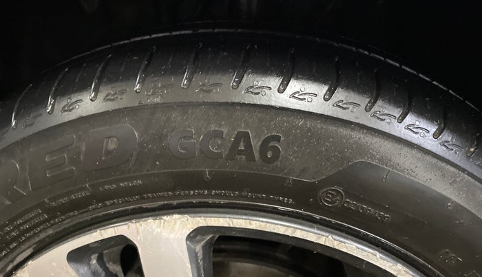 2022 Tata ALTROZ XZA PLUS, Petrol, Automatic, 45,031 km, Left Front Tyre Tread