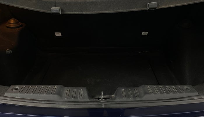 2022 Tata ALTROZ XZA PLUS, Petrol, Automatic, 45,031 km, Boot Inside